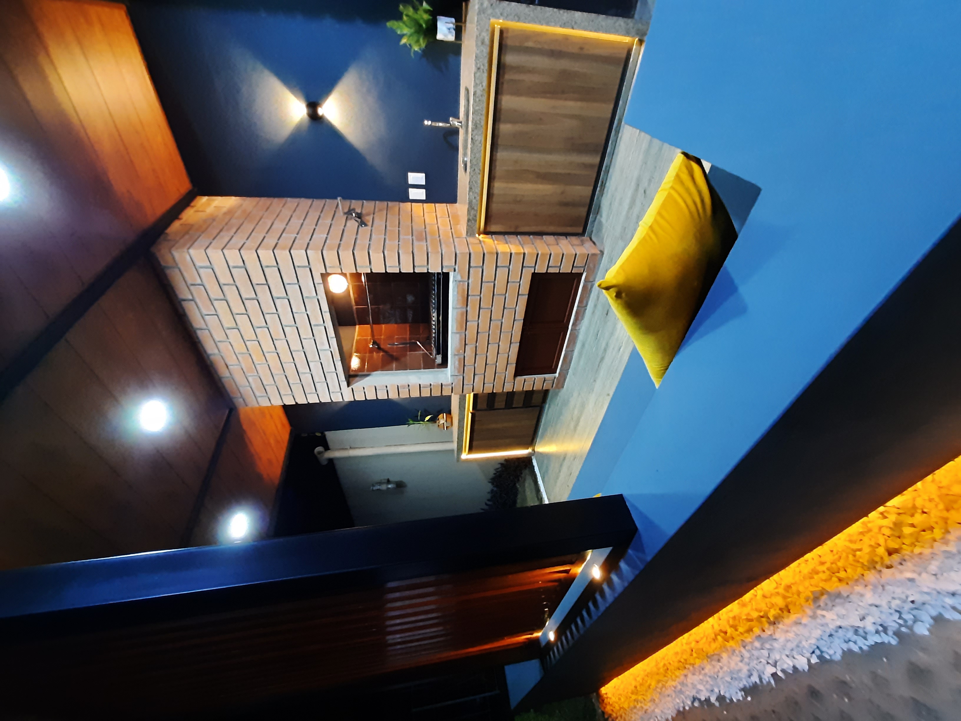 CHURRASQUERA L. FLORES - imagen