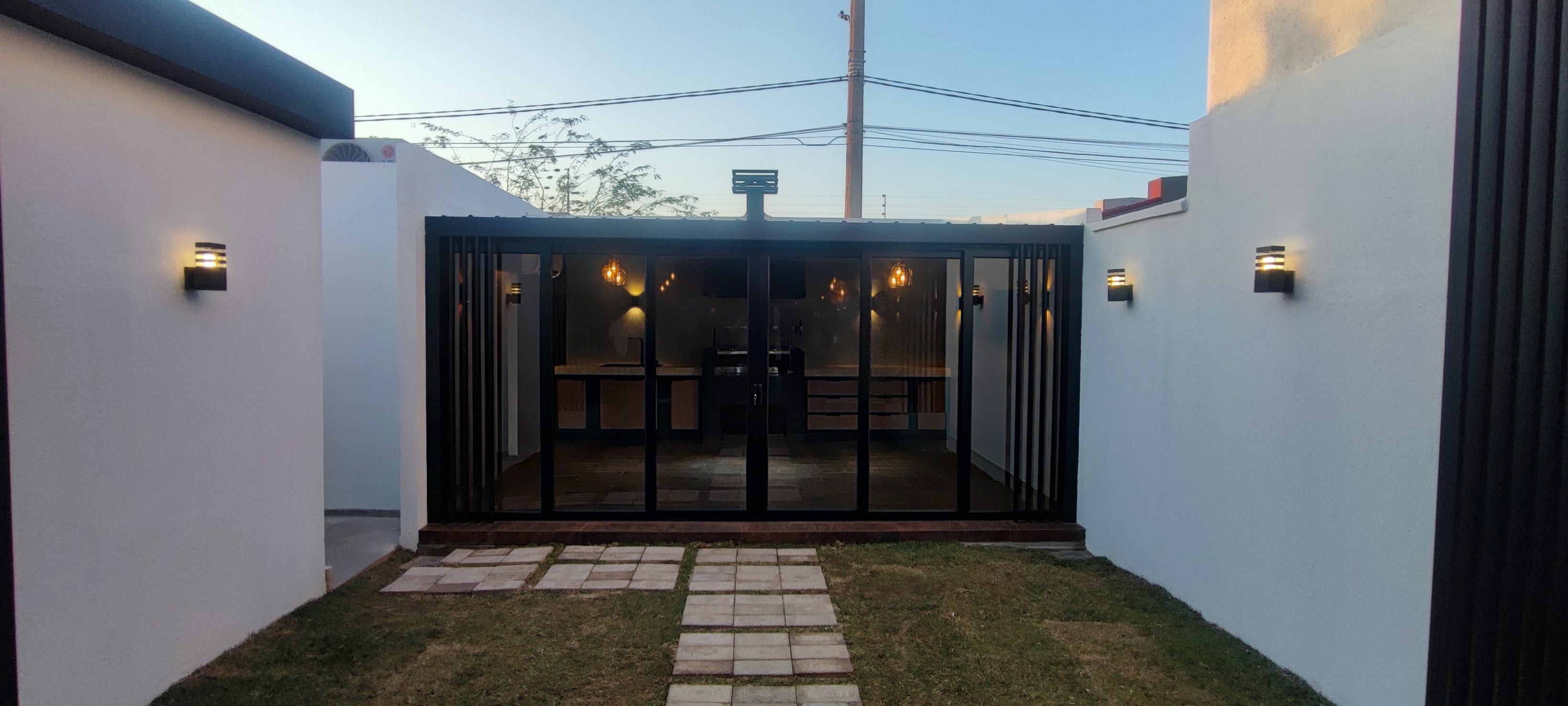 CHURRASQUERA N. GUTIERREZ - imagen